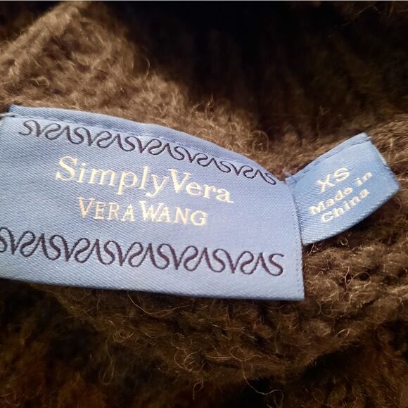 Simply Vera Wang Turtleneck Cable Knit Metallic High Low Sweater Grey Silver - Picture 13 of 13